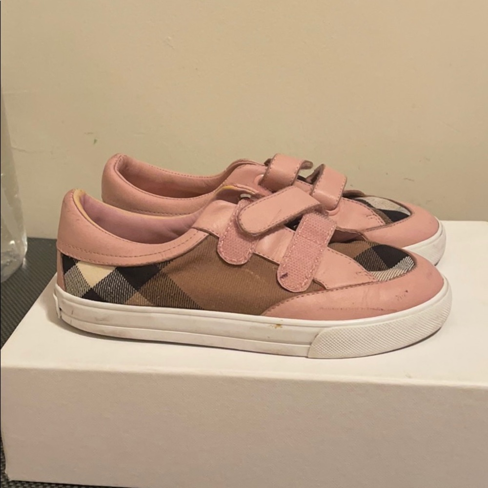 Burberry sneakers - Picture 3 of 6